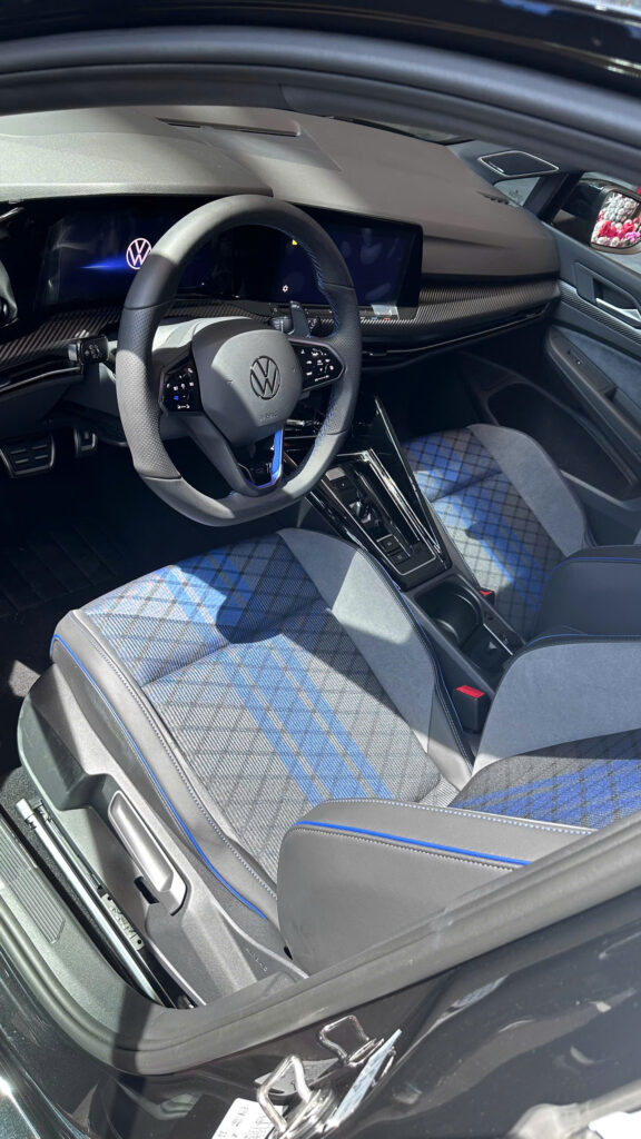 volkswagen golf r noi that